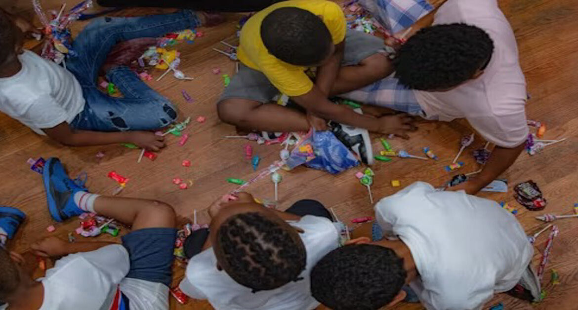 Program for Kids Aged 3-5 Informally