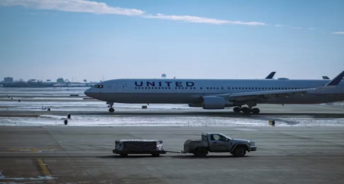 United Airlines Flight UA770 Emergency Diversion